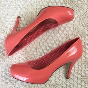 NEW Madden Girl Getta Light Coral Size 9.0(US)